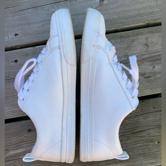 Tommy Hilfiger White/Red/Navy Striped Sneaker - Picture 6 of 8